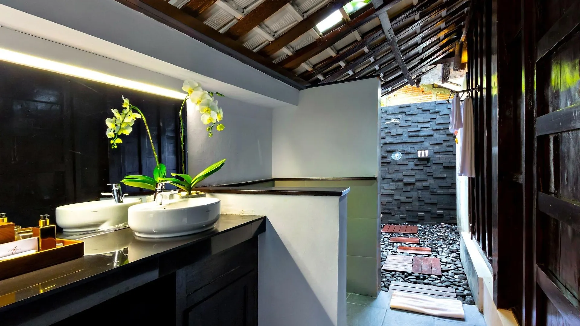 Hotel Canvas Escape Resort Ubud
