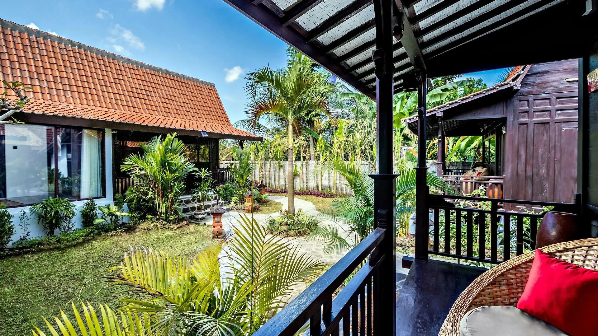 Canvas Escape Resort Ubud  4*, Ubud (Bali)